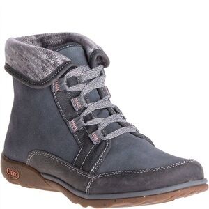 Chaco Women's Gray Fold-Down Lace-Up Ankle Boots
